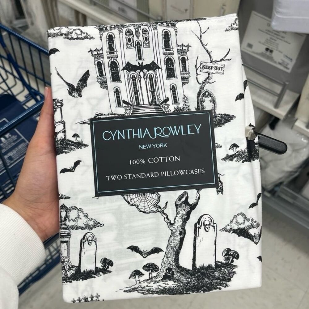 Cynthia Rowley Halloween Haunted House Toile Standard Pillowcases Set of 2